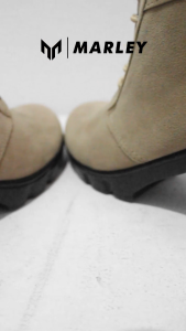 Marley Agana 01 - Sepatu Boots Fashion Wanita High Heels Trendi Berkualitas Warna Hitam