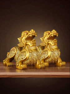 BINYUE | Engraved Customizable Brass Pi Xiu Figurine Luck Attracting