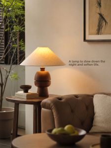 French Vintage Style Atmosphere Bedroom Study Table Lamp