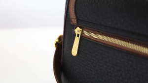 [BISA COD] 2563 Tas Foxjazz Free Paper Bag + Certificate Tag Label Tas mickey Selempang Wanita Terkiniian 6109