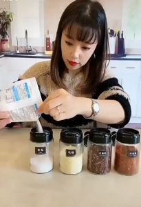 TEMPAT BUMBU AESTHETIC KACA PLUS SENDOK/ TEMPAT BUMBU DAPUR KOPI TEH DAN REMPAH PLUS SENDOK