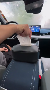 Hanging car tissue box leather car interior back hanging paper box sun visor car paper box