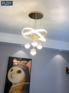 Light luxury dining room chandelier designer modern minimalist art three-head Nordic bedroom round table dining room lamp