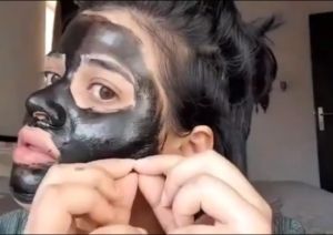 Bamboo Charcoal Blackhead Removal Mask Deep Cleansing Skin Refreshing Oil Control Salicylic Acid Blackhead Removal Nose Mask Whitehead Acne Removal Blackhead Whitehead Removal Skin Care Cleansing Mask 60g