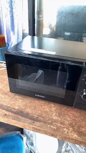 Lò vi sóng Samsung MS20A3010AL/SV 20 lít - Hàng Chính Hãng