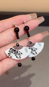 New Chinese Style Retro Long Jade Droplet Pendant Earrings For Women Fan Shape Long Tassel Charm Metal Earrings Jewelry Gifts K-