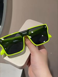 SUNYMALL แว่นกันแดด สีเหลี่ยม ต่อต้านยูวี ผู้ชายและผู้หญิง ชุดขับกีฬากลางแจ้ง แว่นตา แฟชั่น แว่นตา สุดยอดเร็วและแม่นยำ