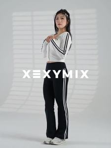 V-neck Color-block Knit Cardigan