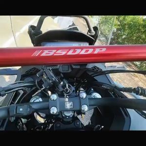 (ส่งฟรีทั่วไทย) บาร์ยาว ยึดรูกระจก ปรับขนาดได้ บาร์เสริม ติดมอเตอร์ไซค์ บาร์ค้ำแฮนด์ ติดรูก้านกระจก 34-46cm (จัดส่งจากประเทศไทย)