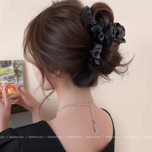 กิ๊บติดผมผ้าซาตินขนาดใหญ่แฟชั่นสำหรับผู้หญิง กิ๊บติดผมรูปฉลาม สไตล์ไฮเอนด์ กิ๊บติดผมสำหรับผมหนา กิ๊บติดผมแบบทันสมัย เครื่องประดับผม