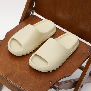 Trendy Elevating Flip-Flops Large Size