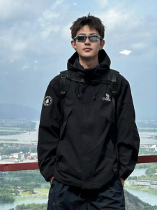 CAMEL | Removable Outdoor Waterproof Jacket Male