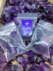 หินอเมทิส แท้ธรรมชาติ สีม่วงสวย ถุงจิ๋ว ถุงละ 3 ชิ้น เลือกแบบสุ่มเเรนด้อม ราคาน่ารัก  น่าสะสมมากๆ