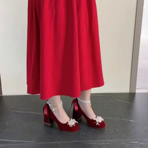 รองเท้าส้นสูง Mary Janes สีแดง ทรงสูง รองเท้าแต่งงานแบบสวม รองเท้าแต่งงานสองทาง รองเท้าแต่งงานสำหรับเจ้าสาว รองเท้าส้นหนา