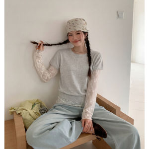 Round Neck White Lightweight Short Sleeve Knit Shirt Spring Wear Layering