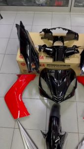 Yamaha LC135 V1 cover set HLY (Sticker MORITAKA)