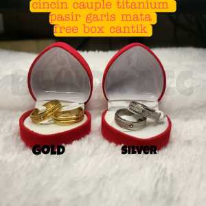 BEST SELLER!! Cincin Couple Titanium pasir garis mata satu cocok untuk Pernikahan/Lamaran/Tunangan dapat 2pcs FREE BOX anti luntur anti karat {bayar ditempat}