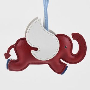 Trendy Designer PU Leather Wing Flying Elephant Hanger Keychain Pendant Decoration Bag Charm Accessorie Ornament Gift ﻿