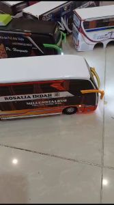 Miniatur bus bis Rosalia Indah Volvo B11R Double Deck