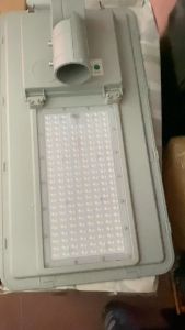 Đèn Pha Năng Lượng Mặt Trời KLD 500W 180W 120W KHAPHACO ĐỘ SÁNG CAO LIÊN TỤC ĐẾN 16 TIẾNG