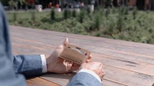 GARZINI Leggera Slim Card Holder Wallet with RFID Blocking