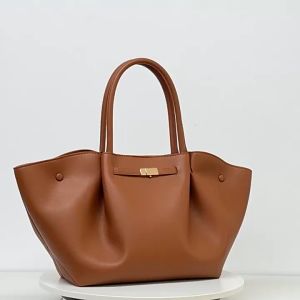 Tote Bag Fashionable Simple Wing Bag Large Capacity Shoulder Bag Womens High-end Commuting Handbag