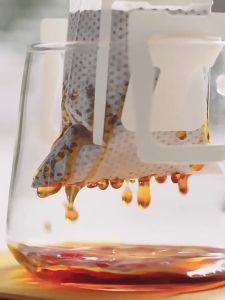 Luckin Coffee Kitten Collection Drip Coffee Black Coffee Classic 6 Bag Per Box 2 Flavors