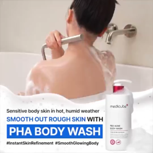 Medicube Red Acne Body Wash 400g 99.7% Effect Relieve Back Body Acne AHA+BHA+PHA Triple Acid Exfoliate Keratin Unclog Pores Niacinamide Fade Bacne Marks Oil Control Smooth Chicken Skin Refine Rough Body Skin Long Lasting Clean Body Cleansing Shower Gel