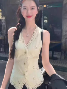 chaqi | Embroidered Lace Hollow Out Vest Womens V-Neck French Design Slimming Sleeveless Top Inner Wear Commute Style Mid-Length Pure Color