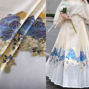ผ้าไหมมัดย้อมสไตล์จีนโบราณ MM042 Condensed Cream ผ้าปักลายหมี ผ้าปักลายสัตว์ กางเกงกระโปรงม้า ผ้าปักลายลายน้ำเงินอ่อน