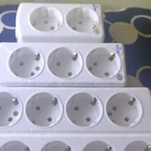 SHUKAKU STOP KONTAK ARDE 2 - 5 LUBANG - TERMINAL LISTRIK TERMINAL KUNINGAN DENGAN INDIKATOR LAMPU