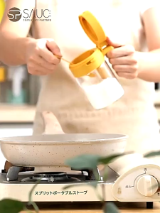 Balang Rempah Kaca dengan Sudu Household Kitchen Glass Spice Bottle Spoon Separation Seasoning Jar