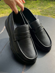 Soft Leather Slip-On Casual Shoes for Men Spring Summer New Style Fashionable Lightweight round Toe Business Casual Footwear