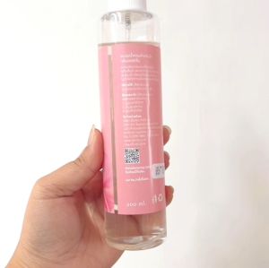 สเปรย์น้ำหอมกลิ่นบลอซซั่ม (ชมพู) (BLOSSOM FABRIC FRAGRANCE)หอมละมุน 20-5101-0021