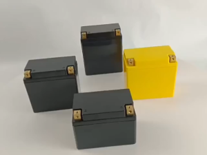 Ytx4L/Ytx5 Motorcycle Starter Lithium Battery Embedded Plastic Protective Case Box