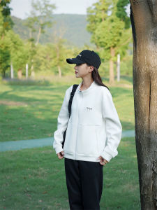 เสื้อแจ็คเก็ตสั้นสีม่วง แขนยาว ทรงหลวม ปักลาย ฤดูใบไม้ผลิและฤดูใบไม้ร่วง เสื้อคลุมคาร์ดิแกน แฟชั่นผู้หญิง ฤดูใบไม้ร่วง 2024