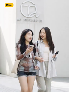 【CCC Certification】Camera Magnetic Absorption Power Bank With Built-In Cable 22.5W Super Fast Charging Certified For Air