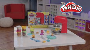 Play-Doh Kitchen Creations Magical Mixer Playset with Kitchen Accessories