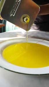 น้ำมันมะกอกเอ็กซ์ตร้าเวอร์จิ้นจากอิตาลี กระป๋อง 5 ลิตร - Bonoli