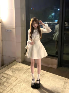 French Style Princess Dress Womens Spring Autumn Winter High End Feeling Lace Splicing Butterfly Knot Short Skirt A-Line Dress