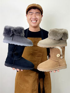 Thickened Winter Snow Boots Womens One-piece Wool Leather Cotton Shoes Button Closure Mid-calf Casual Warm Booties