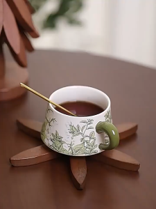 Solid Wooden Coaster Creative Tree Shape Trivets Heat Insulation Pad Anti Scald Heat Resistant Table Mat