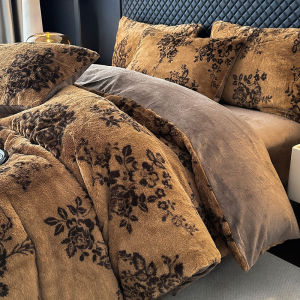 New Arrival Skin-friendly Comfortable Rabbit Fur Milk Velvet Duvet Cover Four-piece Set Thick Warm Mural Student Dormitory Three-piece Set
