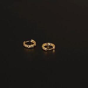 Anting Tusuk Titanium Mewah & Elegan: Fashion Aksesoris Wanita Terbaru