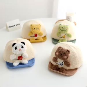 Nón kết vải mềm cho bé từ 6 tháng đến 2 tuổi đính thú bông nổi siêu cưng LADISO - NN35