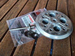 STUT KOPLING RX KING SERIES ANTI SELIP SET MANGKOK KOPLING LUBANG