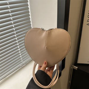 กระเป๋าสะพายข้างทรงหัวใจขนาดเล็กแบบสะพายข้างสำหรับผู้หญิง ดีไซน์เก๋ไก๋ วัสดุ PU สีสันสดใส กระเป๋าสะพายข้างลำลอง