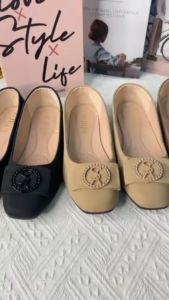 รองเท้าคัทชูแฟชั่นผู้หญิงส้นแบน [รหัส766-35] พื้นนิ่ม ใส่สบาย สินค้าพร้อมส่งจากไทย