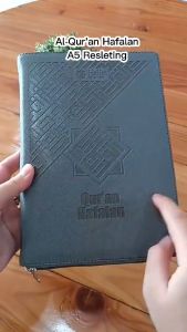 Al Quran Hafalan Halim ukuran Sedang A5 Resleting - AlQuran Halim A5
