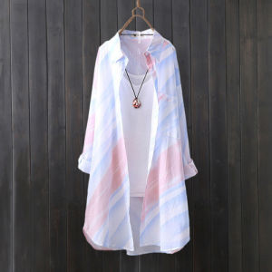 เสื้อเชิ้ตลูกไม้พิมพ์ลายยาวปานกลางสำหรับผู้หญิงในฤดูร้อน เสื้อคลุมกันแดดแบบหลวมๆ ผ้าโพลีเอสเตอร์บางๆ เสื้อคลุมกันหนาวแบบเปิดเสื้อแขนยาว